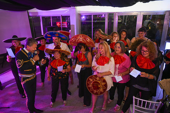 002 - Mariachis098