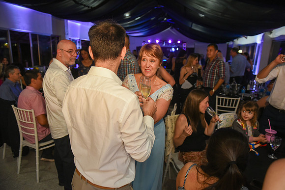 004 - Brindis386