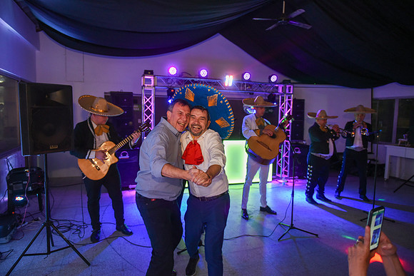 002 - Mariachis198