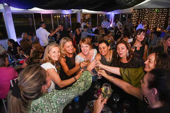004 - Brindis400