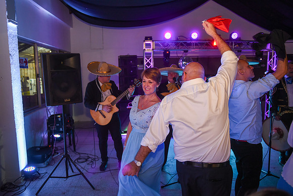 002 - Mariachis211